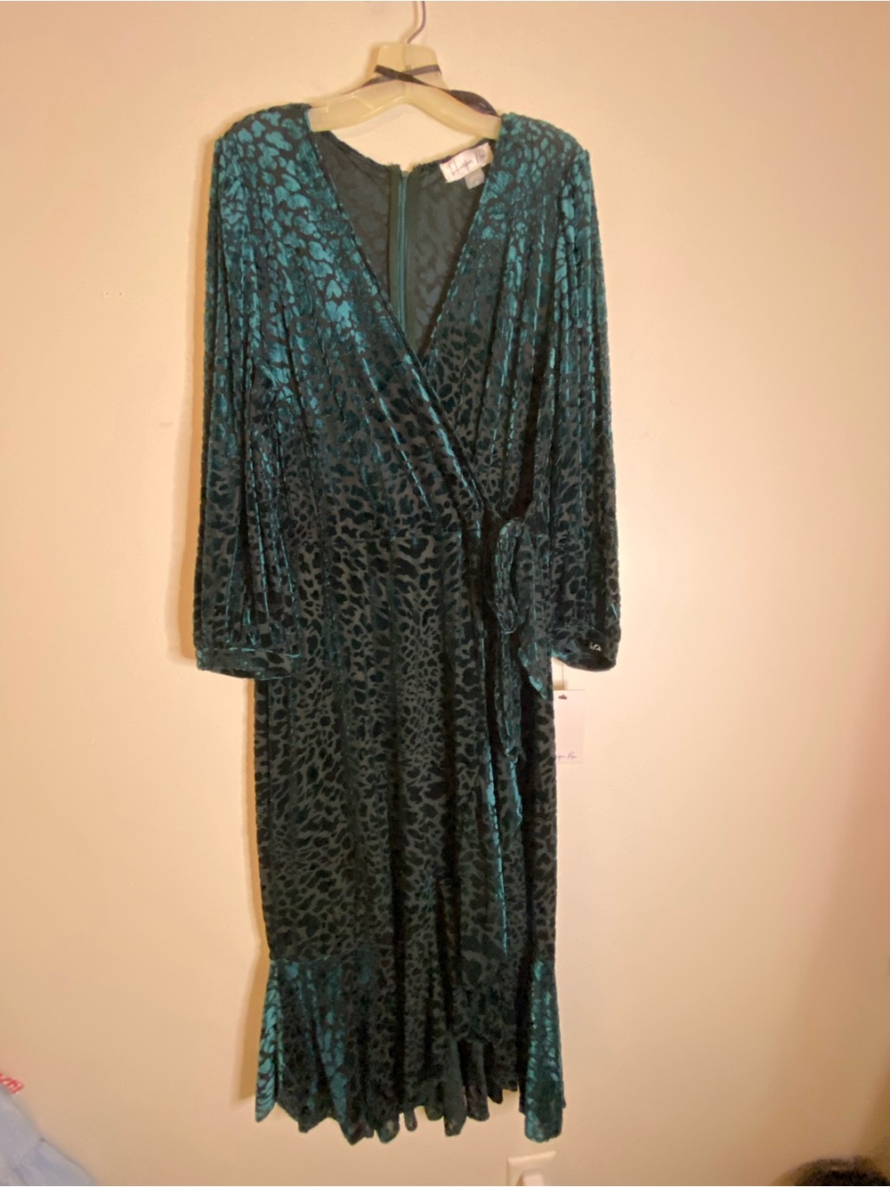 Harper Teal Green Velvet Leopard-Print Wrap Dress